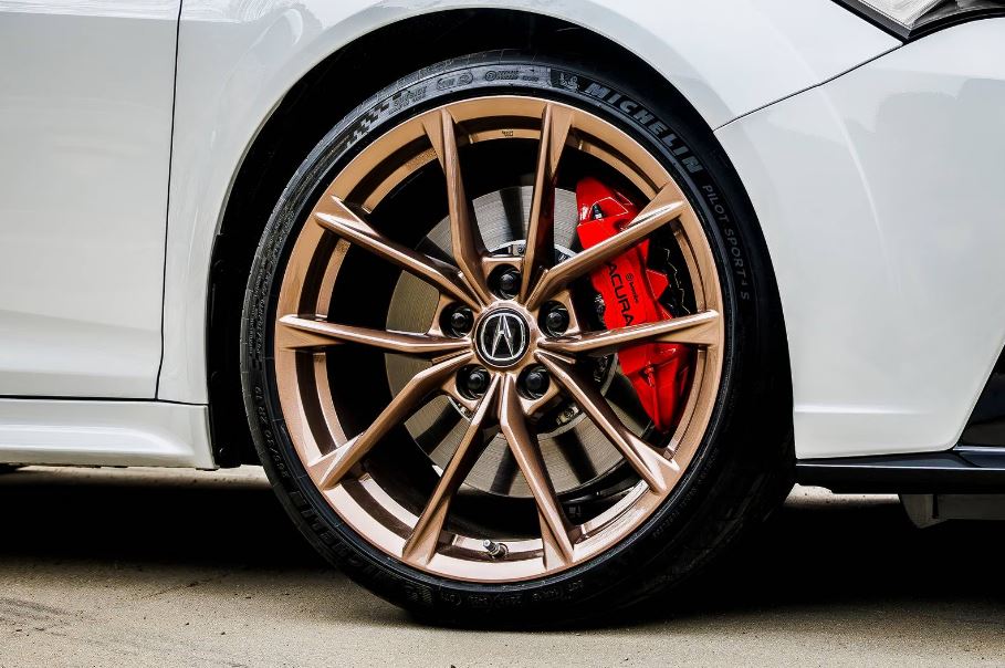 2026 Acura Integra Wheels and Tires 3