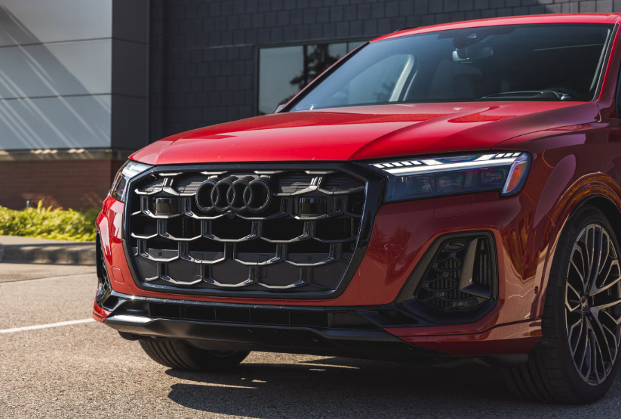 2026 Audi Q7 Exterior 1