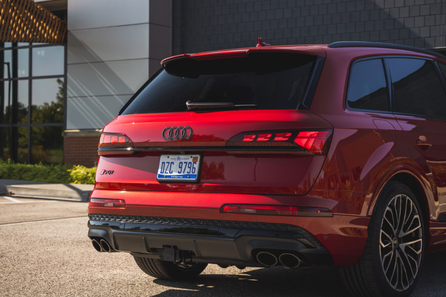 2026 Audi Q7 Exterior 2