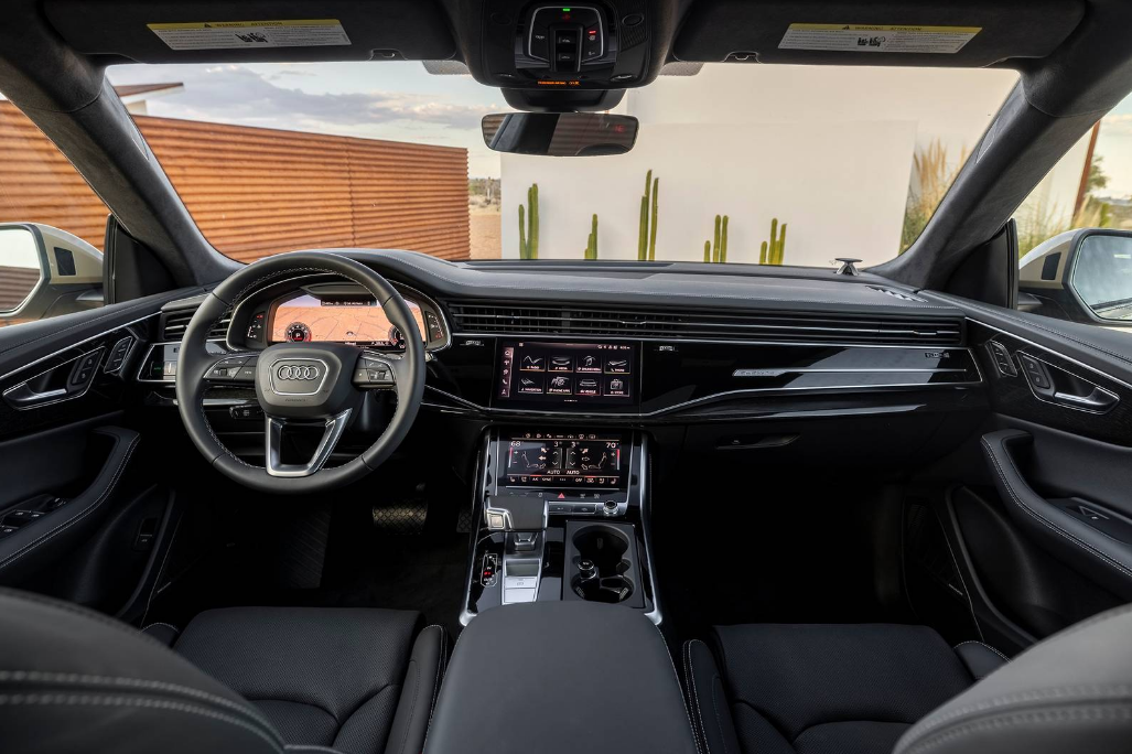 2026 Audi Q8 Interior 3