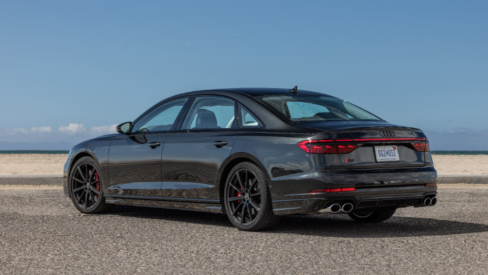 2026 Audi S8 Exterior 4