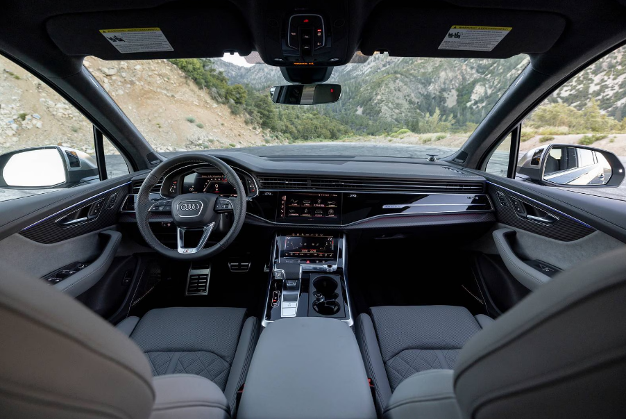 2026 Audi SQ7 Interior 6
