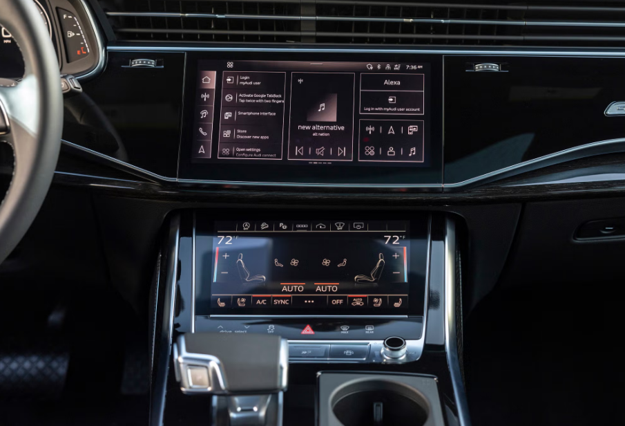 2026 Audi SQ8 Entertainment 1