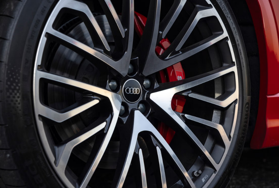 2026 Audi SQ8 Wheels and Tires 6