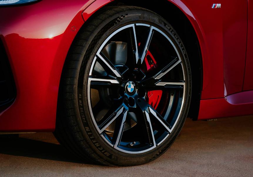 2026 BMW 2-Series Wheels and Tires 3