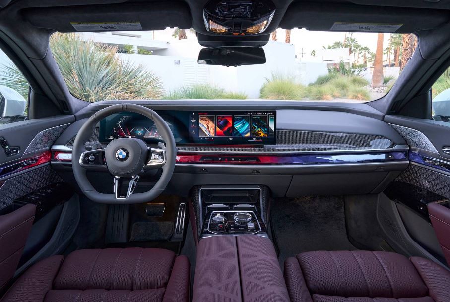 2026 BMW 7-Series Interior 1
