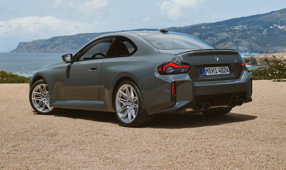 2026 BMW M2 Exterior 2