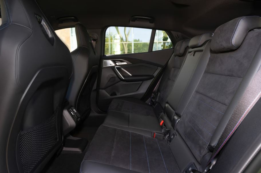 2026 BMW X2 Interior 5