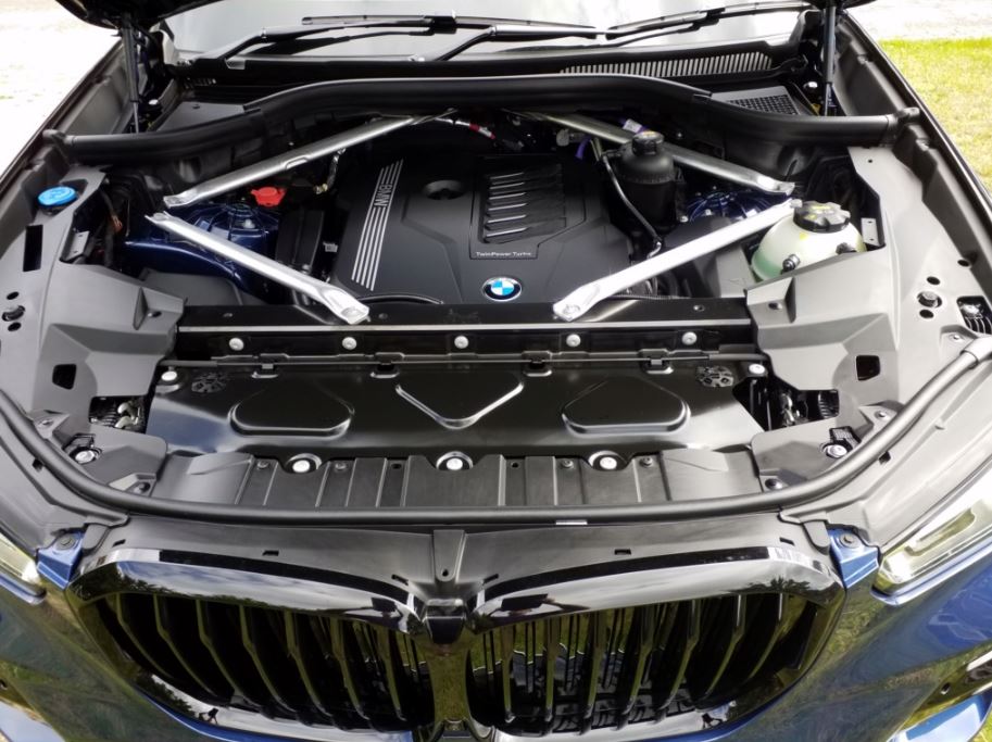 2026 BMW X5 Engine 7