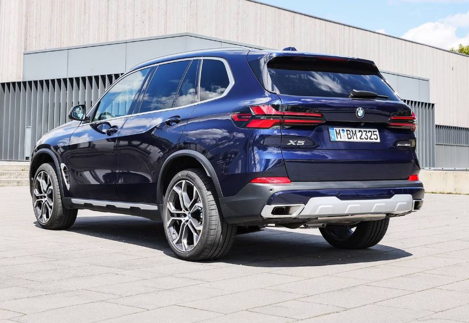 2026 BMW X5 Exterior 5