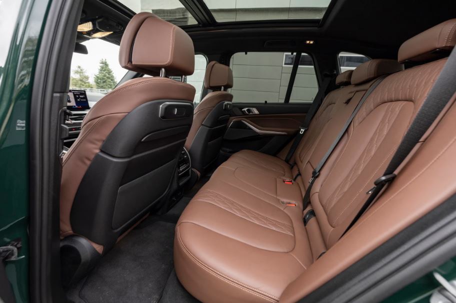 2026 BMW X5 Interior 3