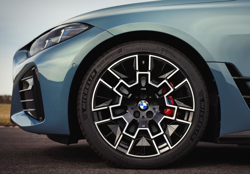2026 BMW i4 Tires and wheels 6