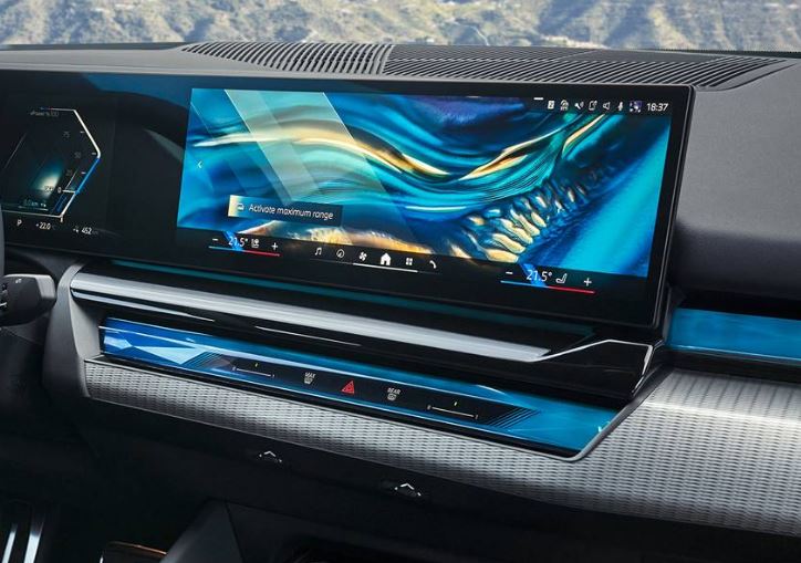 2026 BMW i5 Infotainment 4
