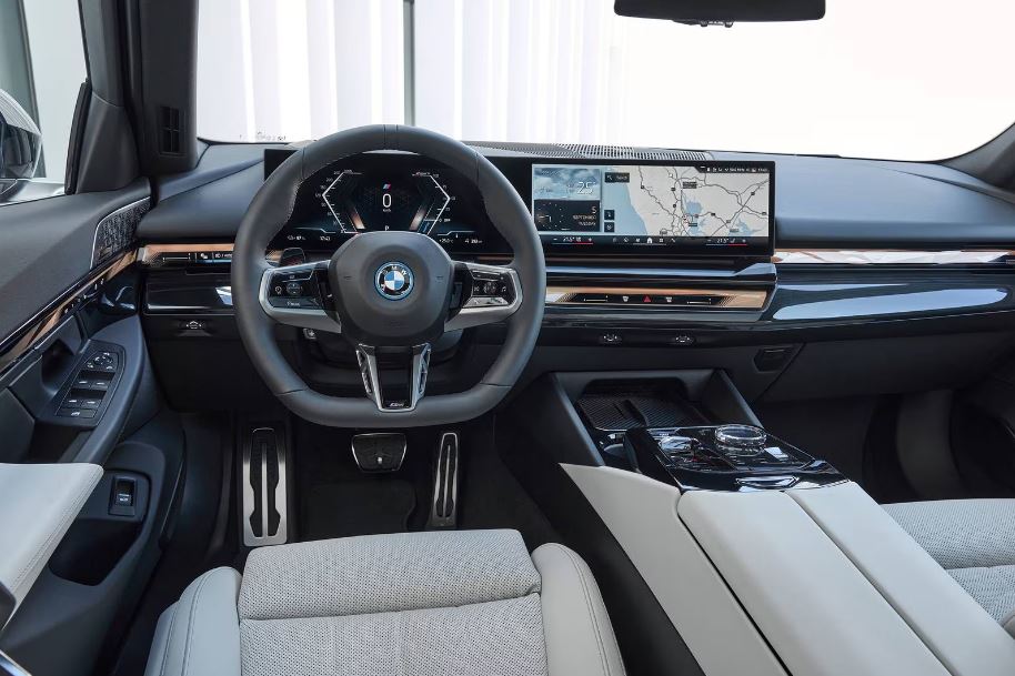2026 BMW i5 Interior 1