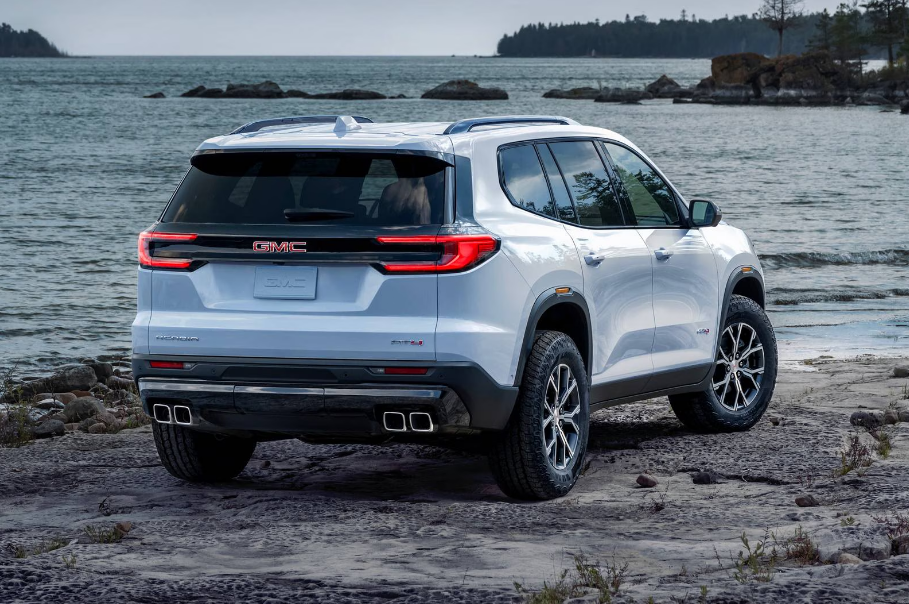 2026 GMC Acadia Exterior 1