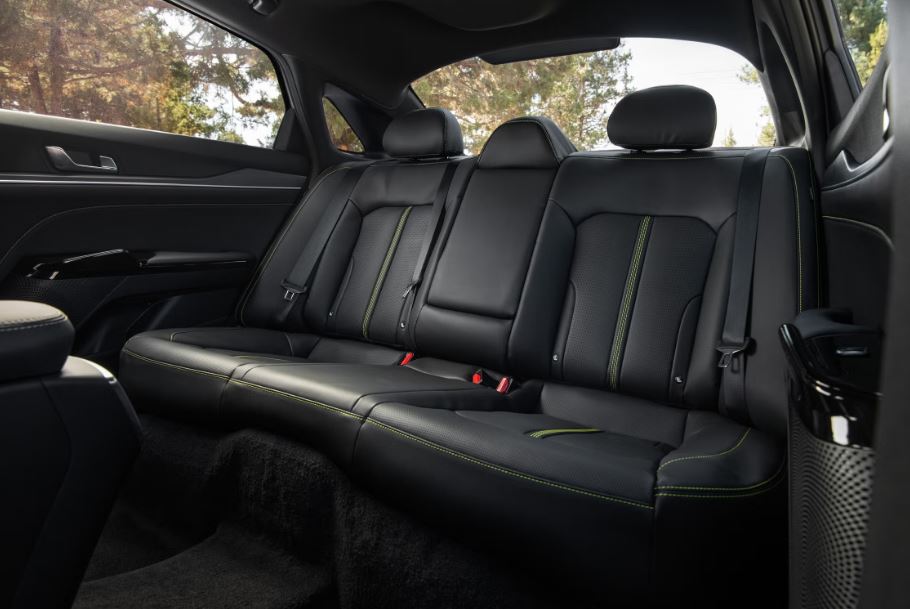 2026 Kia K5 Seats 3