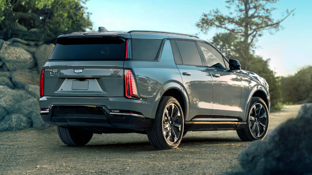 Cadillac Escalade IQ 2026 Review, Specs, Price and Mileage (Brochure) (1)