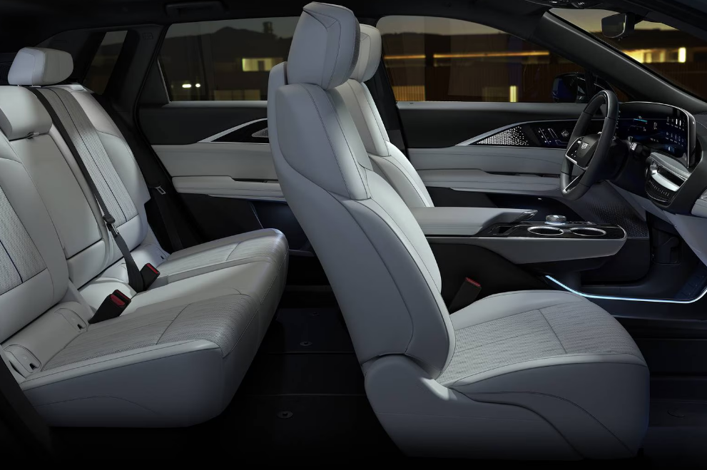 Cadillac Lyriq 2026 Review, Specs, Price and Mileage (Brochure) (7)