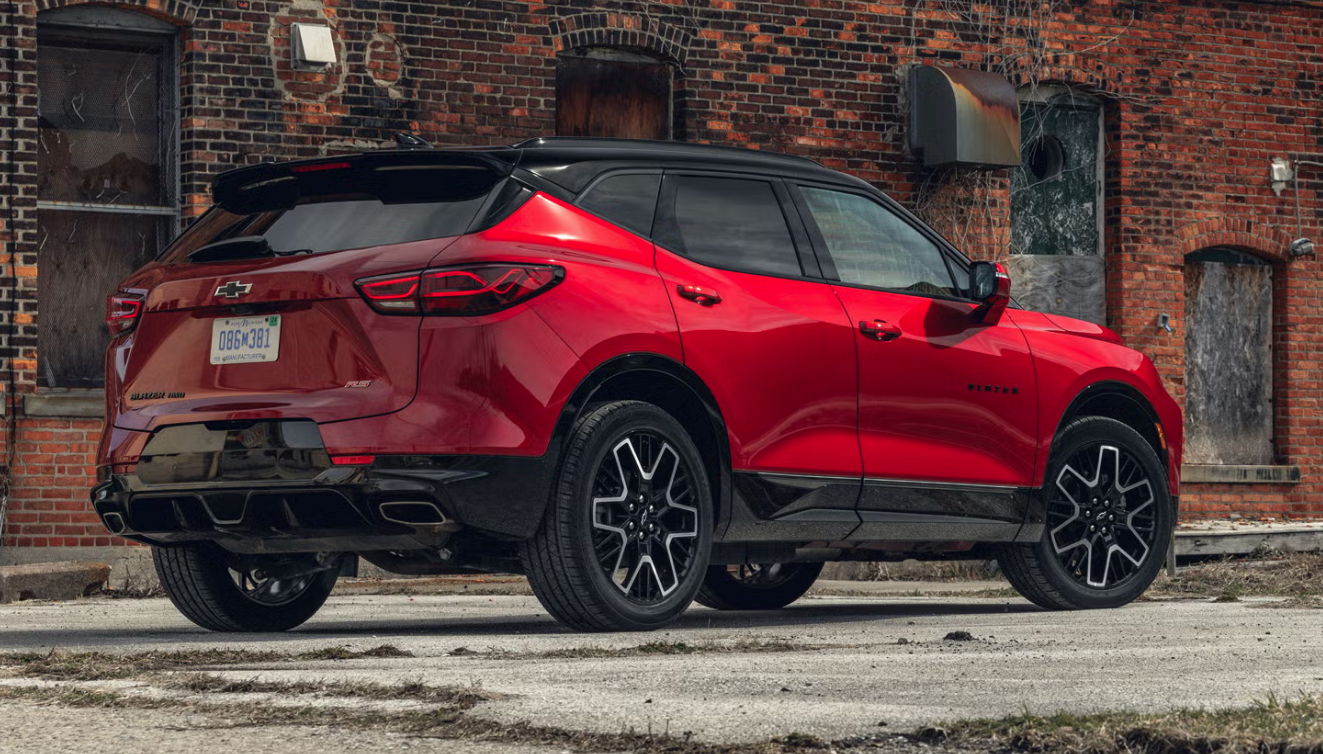 Chevrolet Blazer EV 2026 Review, Specs, Price and Mileage (Brochure) (2)