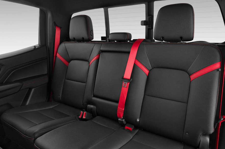 Chevrolet Colorado 2026 Review, Specs, Price and Mileage (Brochure) (7)