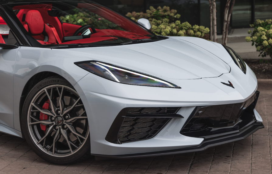 Chevrolet Corvette 2026 Review, Specs, Price and Mileage (Brochure) (8)