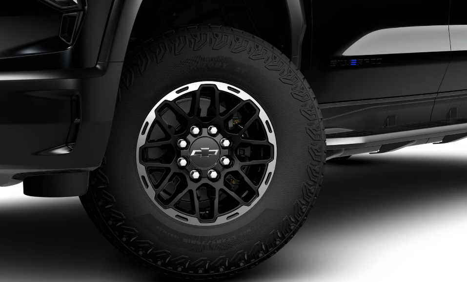 Chevrolet Silverado EV 2026 Review, Specs, Price and Mileage (Brochure) (10)