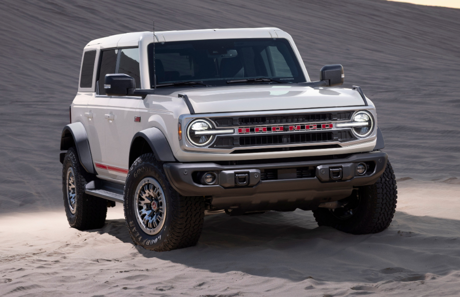 Ford Bronco 2026 Review, Specs, Price and Mileage (Brochure) (2)