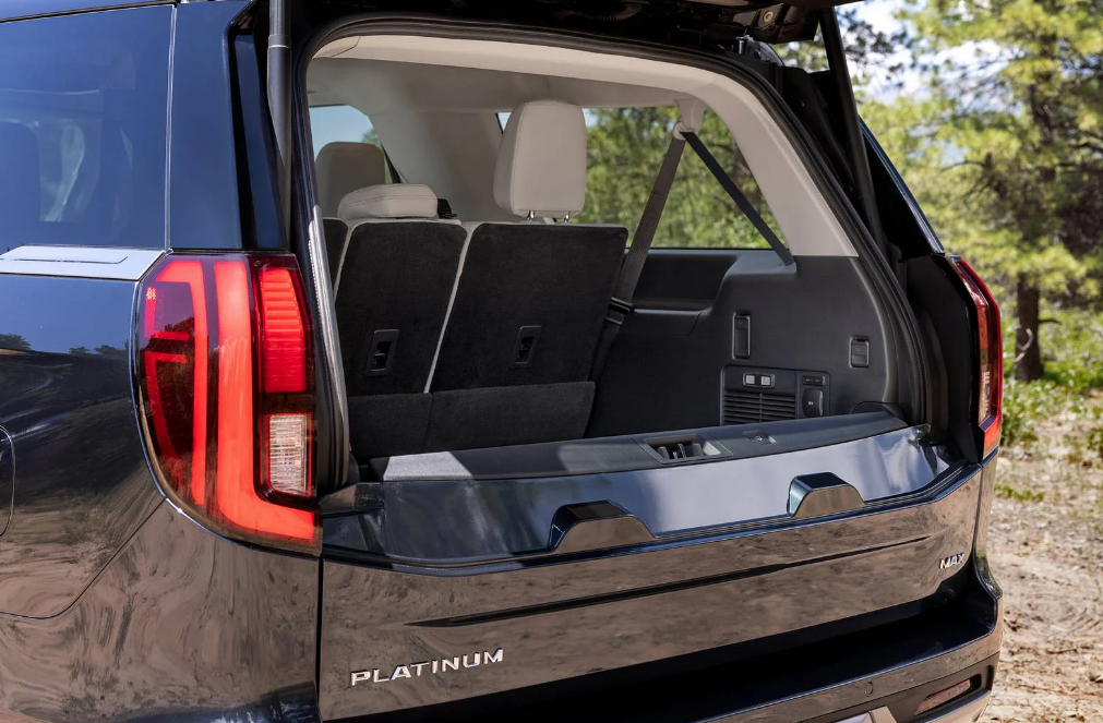 Ford Expedition 2026 Review, Specs, Price and Mileage (Brochure) (1)