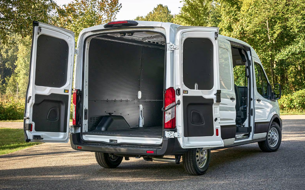 Ford Transit 2026 Review, Specs, Price and Mileage (Brochure) (3)