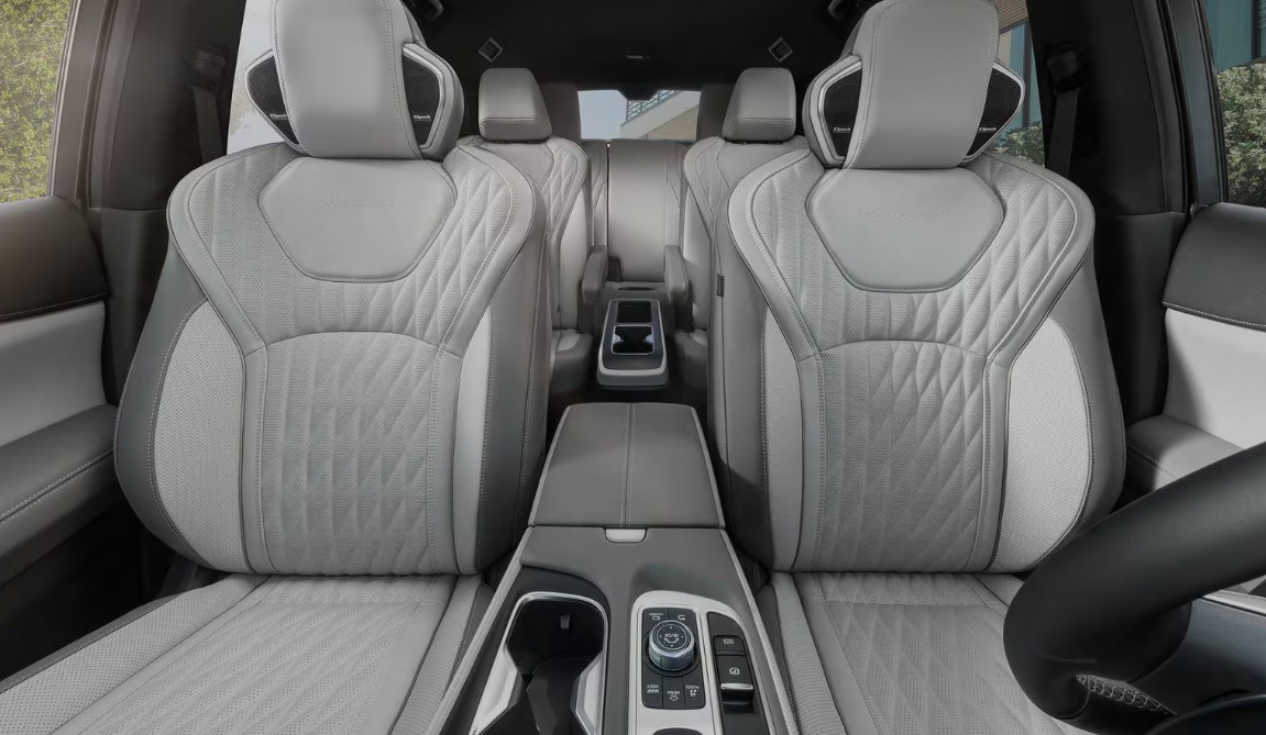 Infiniti QX60 2026 Review, Specs, Price and Mileage (Brochure) (4)