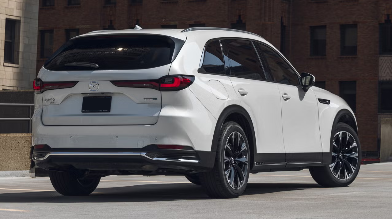 Mazda CX‑90 2026 Review, Specs, Price and Mileage (Brochure) (1)