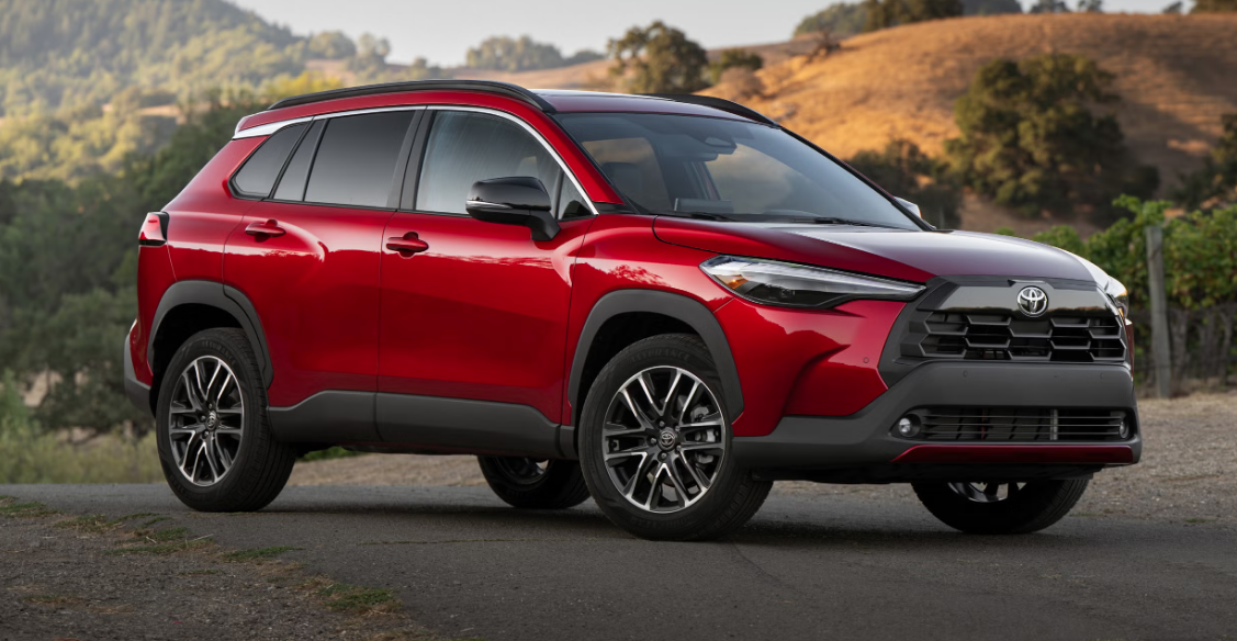 Toyota Corolla Cross 2026 Review, Specs, Price and Mileage (Brochure) (1)