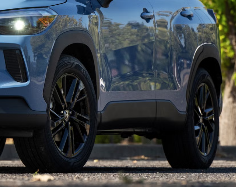 Toyota Corolla Cross Hybrid 2026 Review, Specs, Price and Mileage (Brochure) (9)