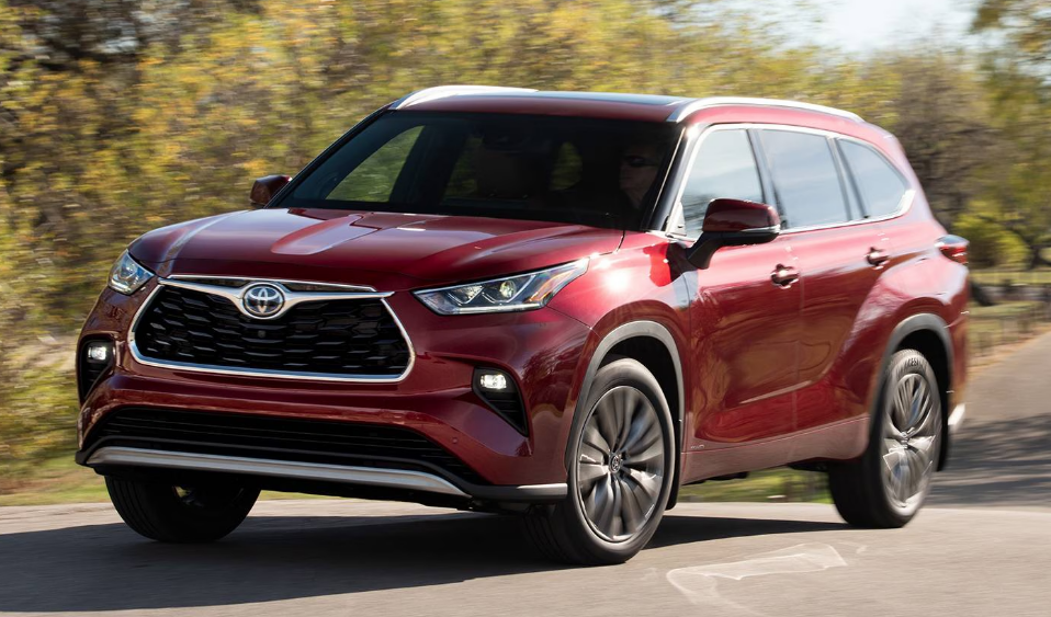 Toyota Highlander 2026 Review, Specs, Price and Mileage (2)