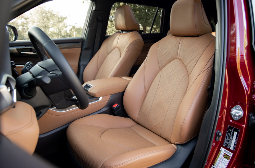 Toyota Highlander Hybrid 2026 Review, Specs, Price and Mileage (4)