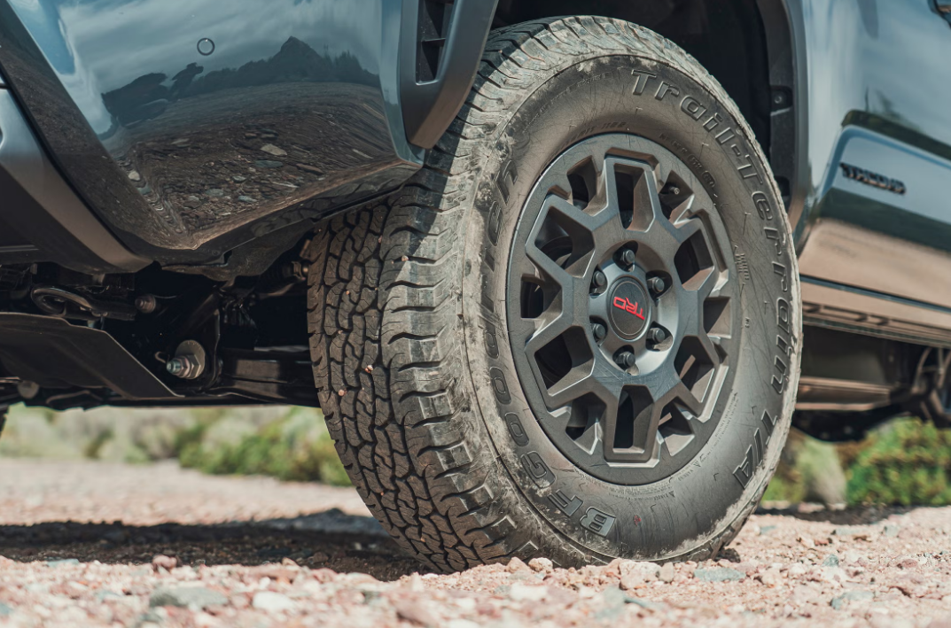 Toyota Tacoma 2026 Review, Specs, Price and Mileage (Brochure) (12)