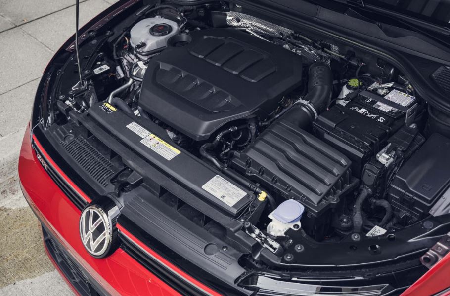 Volkswagen Golf GTI 2026 Engine 4