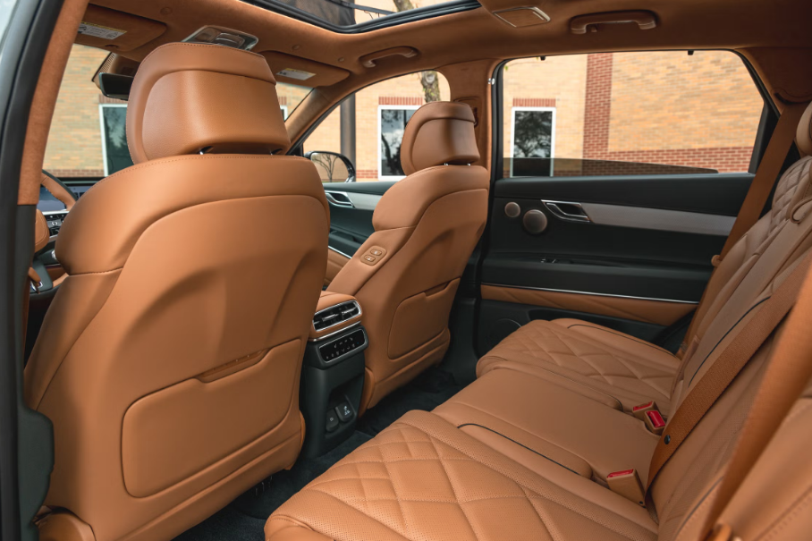 2026 Genesis GV80 Interior 2