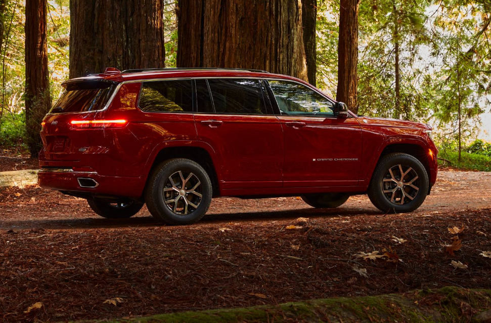 2026 Jeep Grand Cherokee L Exterior 2
