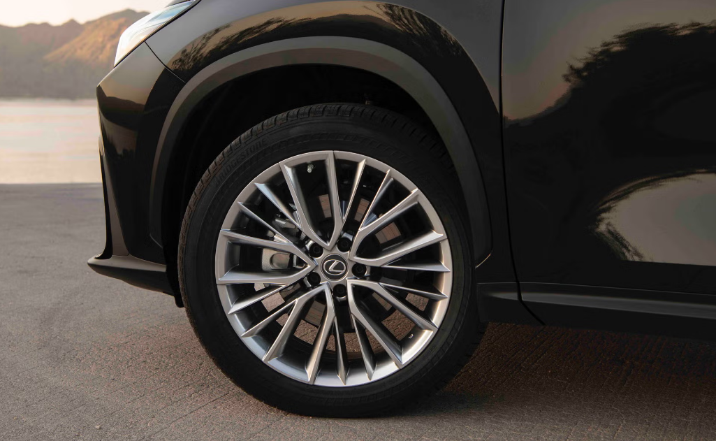 2026 Lexus NX Tires and Wheels 3