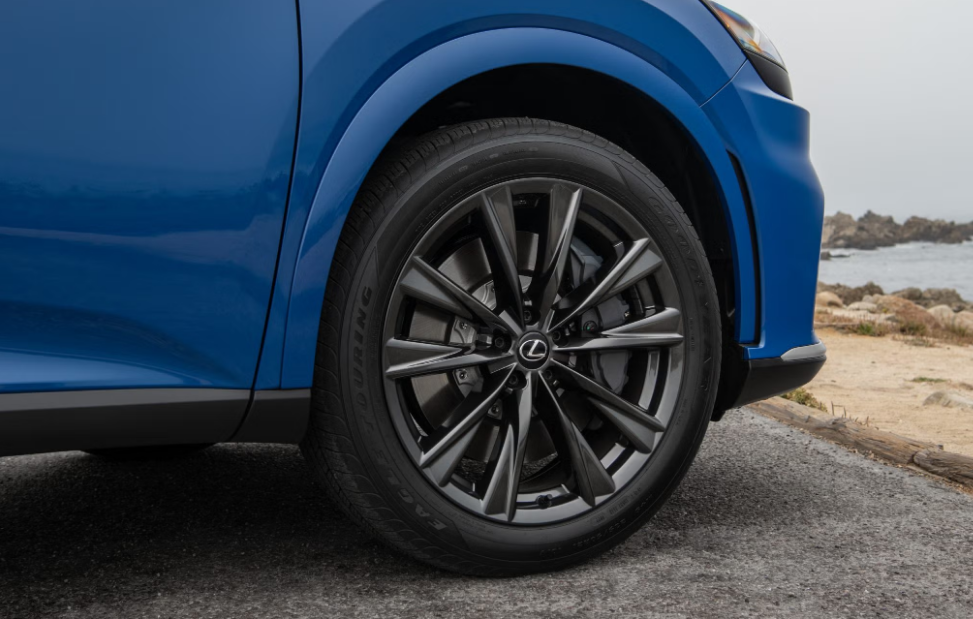 2026 Lexus RX Tires and Wheels 4