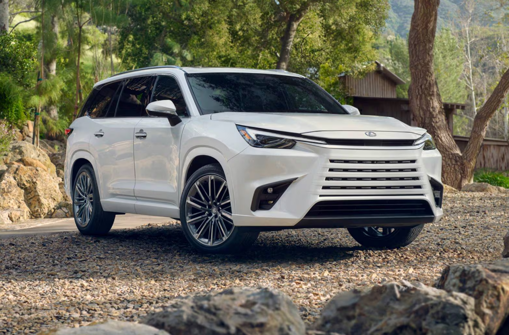 2026 Lexus TX Exterior 4