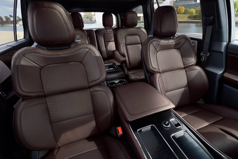 2026 Lincoln Aviator Interior 5