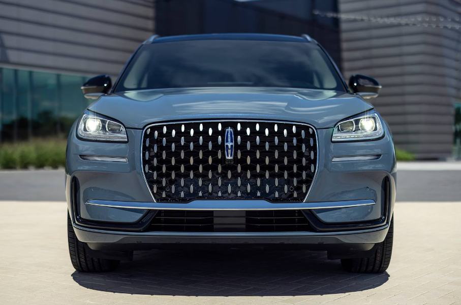 2026 Lincoln Corsair Exterior 4