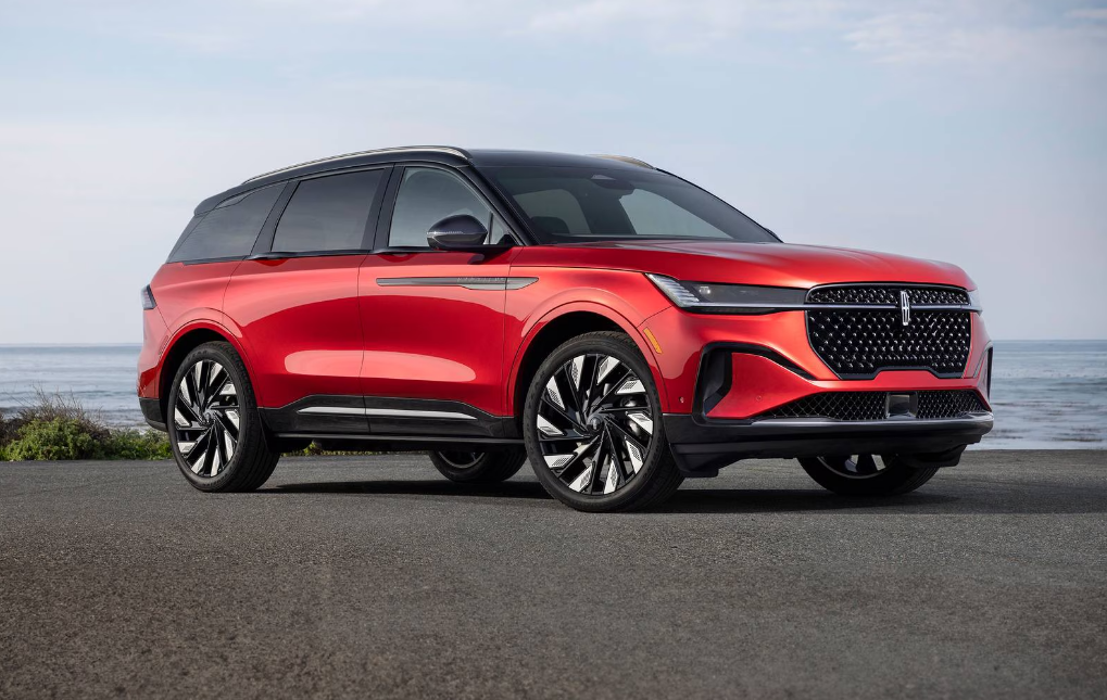 2026 Lincoln Nautilus Exterior 2