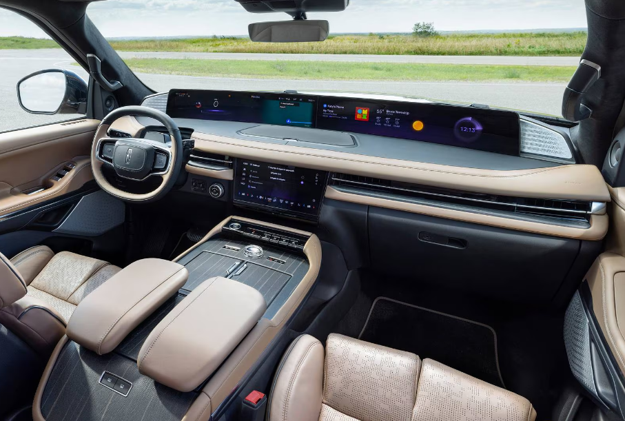2026 Lincoln Navigator Interior 4