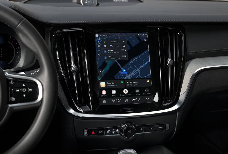 2026 Volvo V60 Cross Country Entertainment 3