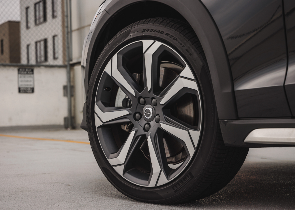 2026 Volvo V60 Cross Country Wheels and Tires 4