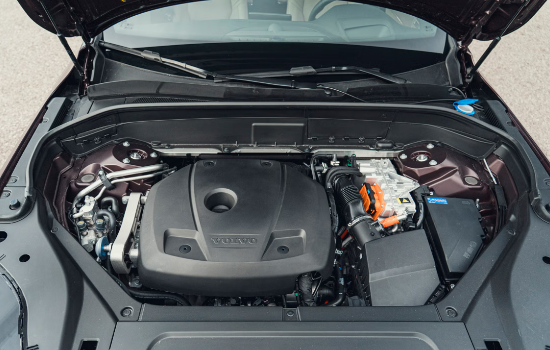2026 Volvo XC90 Engine 3