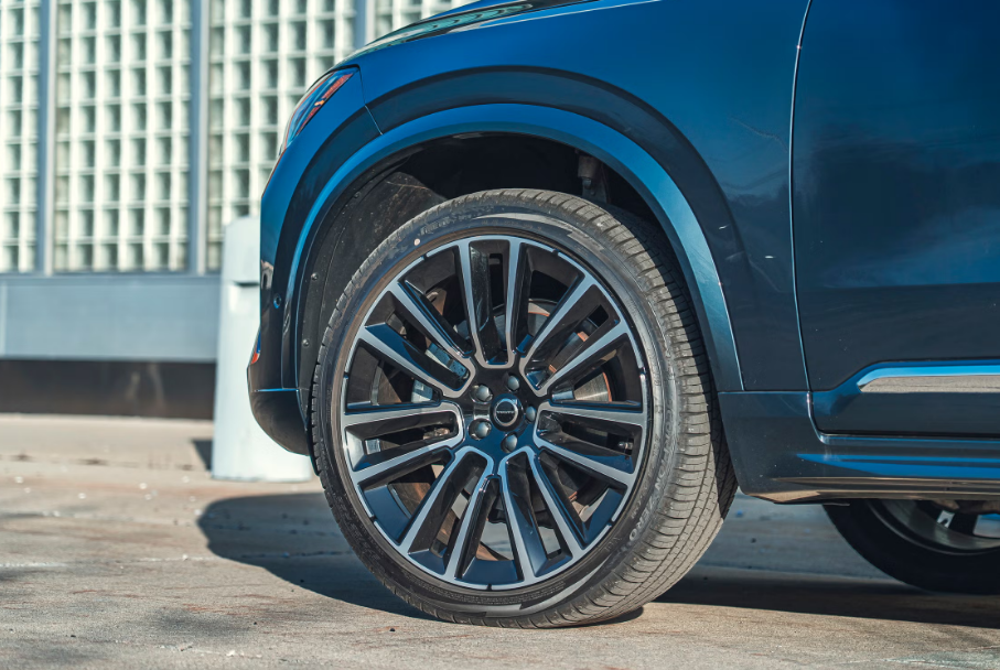 2026 Volvo XC90 Hybrid Wheels and Tires 7